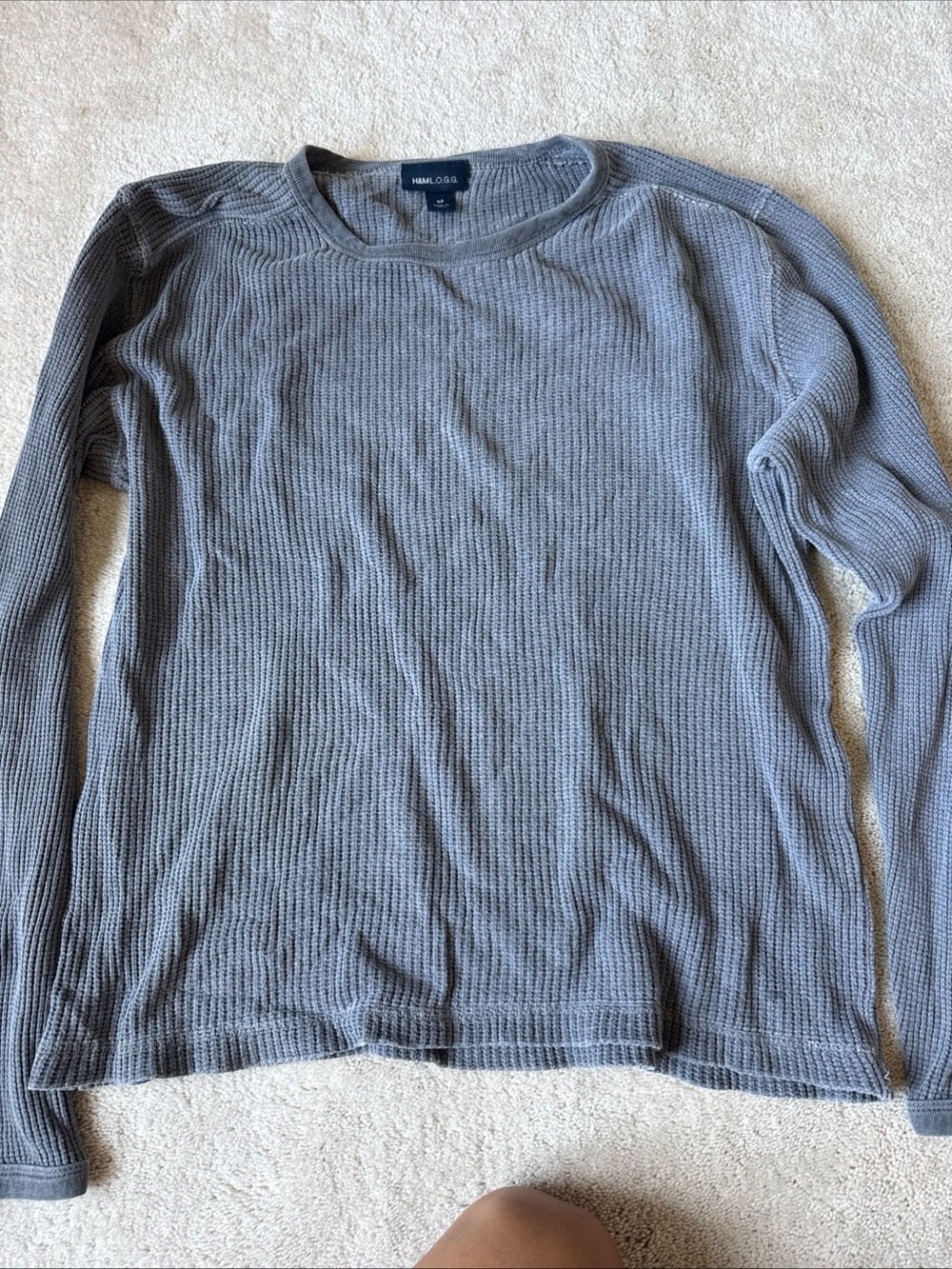 H&M women’s Gray Waffle Knit Crewneck Sweater
